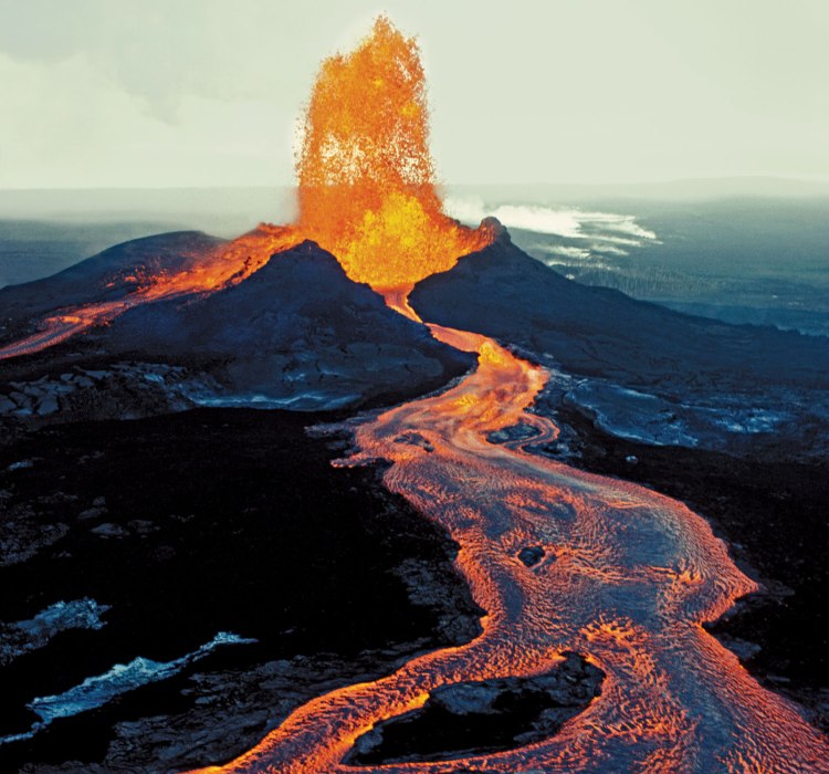 Which is the best island in hawaii? Hawaii Volcano Tours Highlight Of Big Island Activities